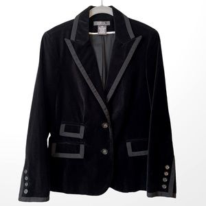 VTG “George” Ladies Tailored Black Velvet Tuxedo Suit Blazer